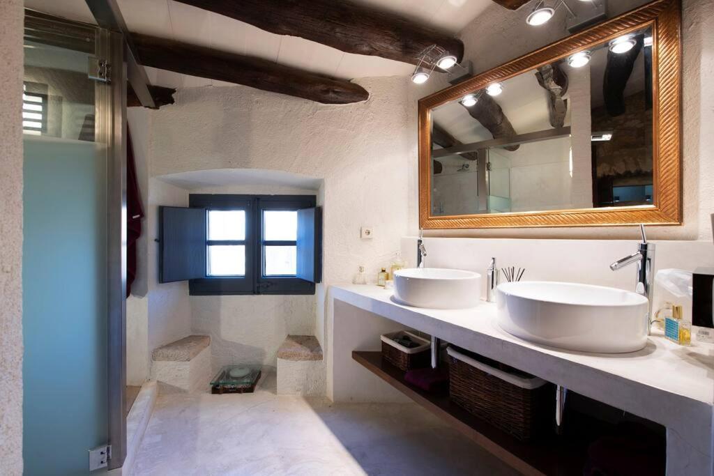 Casa Rufina, Exclusive & Charming Stone House In Costa Brava Villa Pals Exterior photo