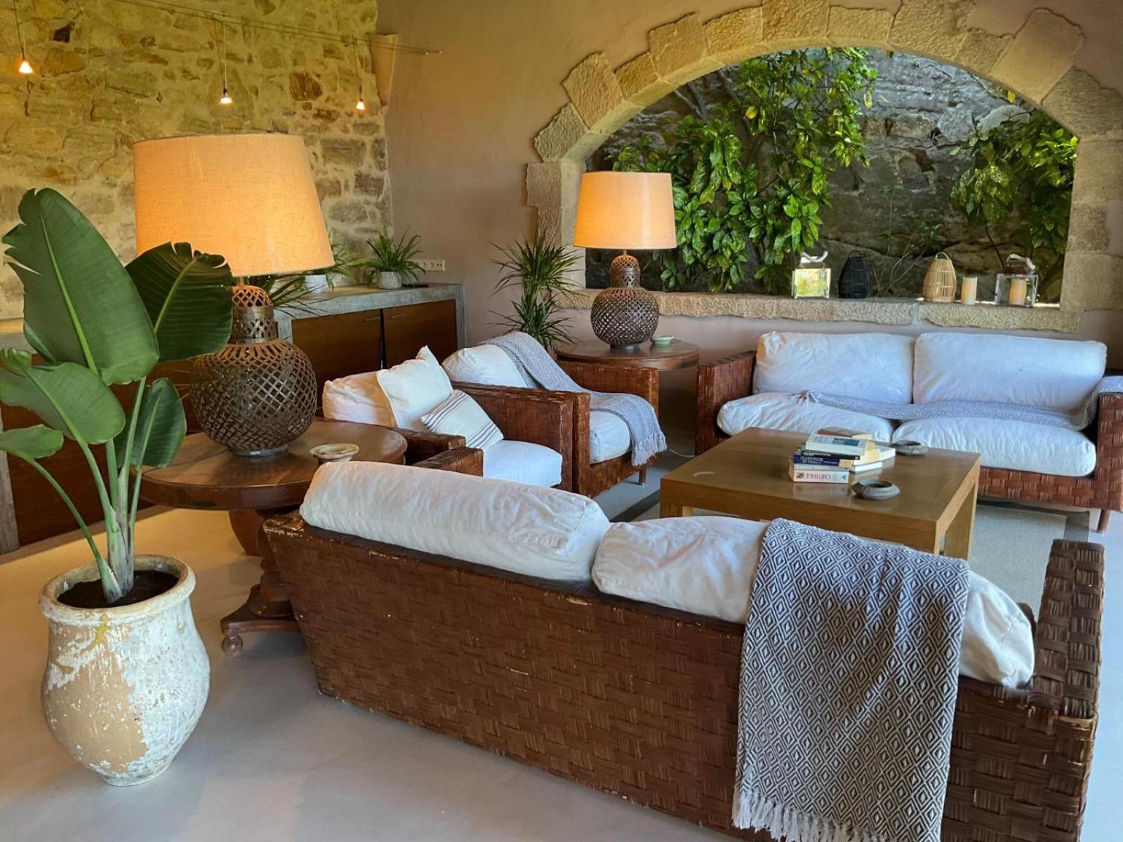 Casa Rufina, Exclusive & Charming Stone House In Costa Brava Villa Pals Exterior photo